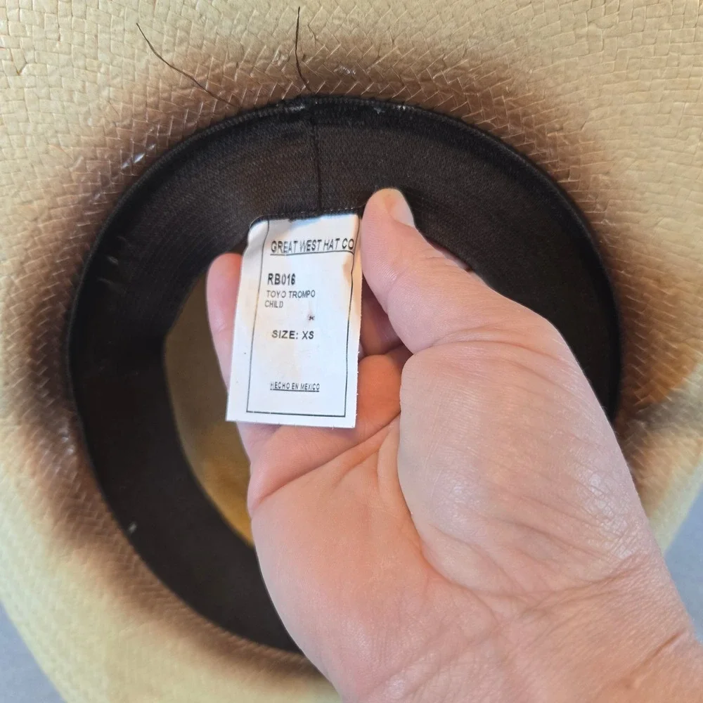 Great West Hat Co Cowboy Hat Child XS Tan Brown Ombre Toyo Straw Beaded RB016